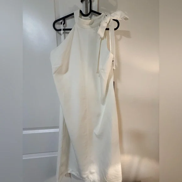 🤍 NY & C Ivory Halter Neck Tie Shift Dress | NWT - Picture 3 of 4